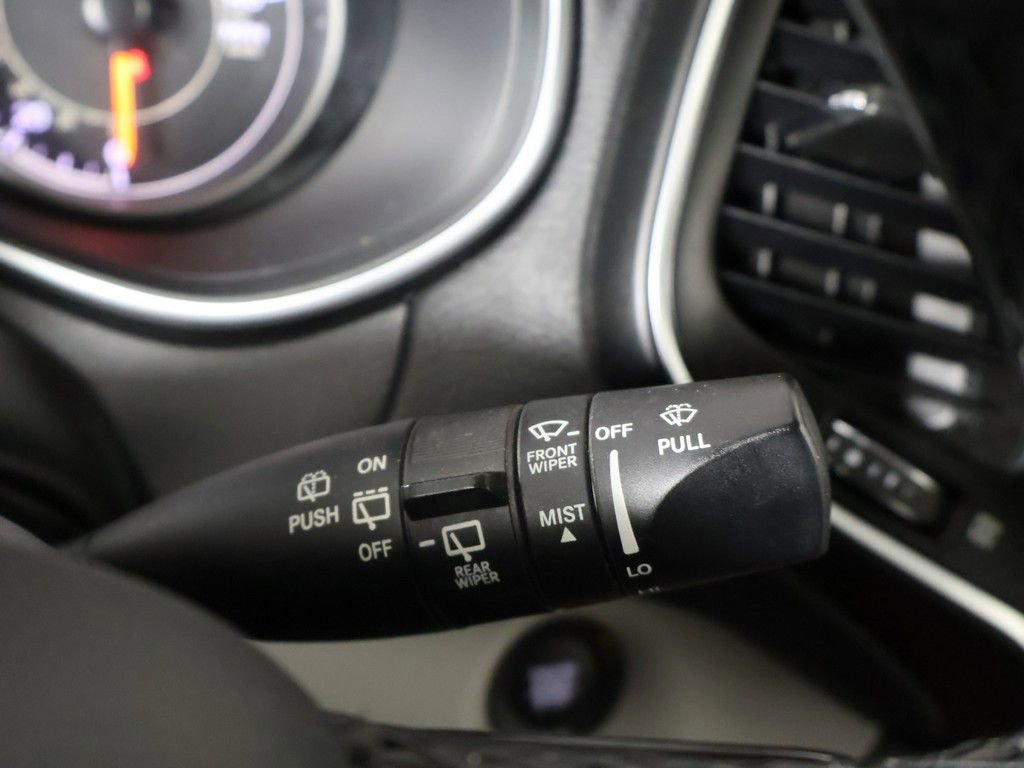 Used 2021 Jeep Cherokee Latitude Lux AWD/4WD image 35