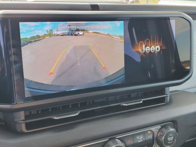 Used 2026 Jeep Wrangler Sport image 12