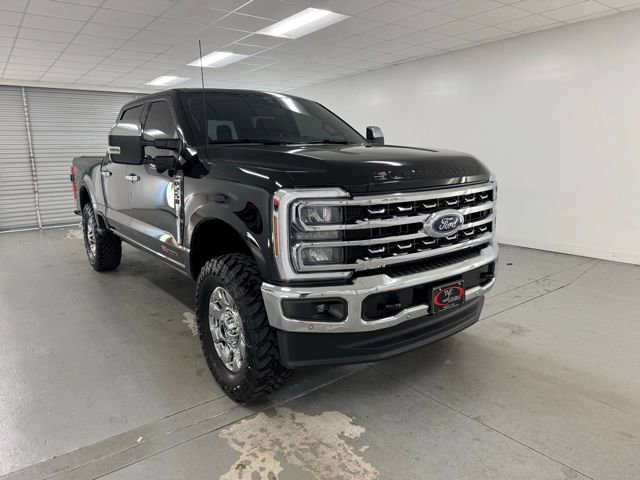 New 2026 Ford F250 Lariat w/ Lariat Premium Package image 3