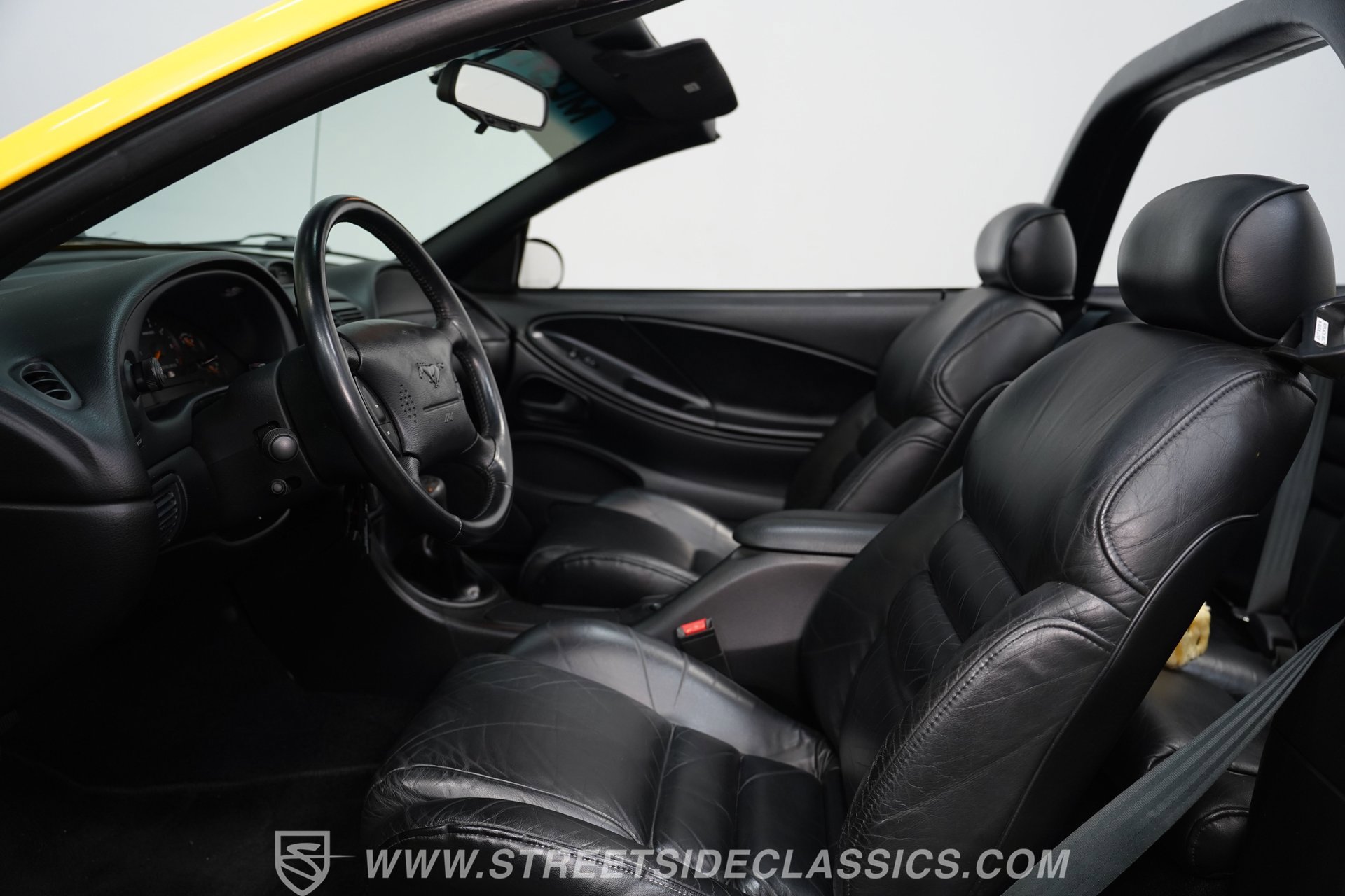 Used 1995 Ford Mustang GT RWD image 37