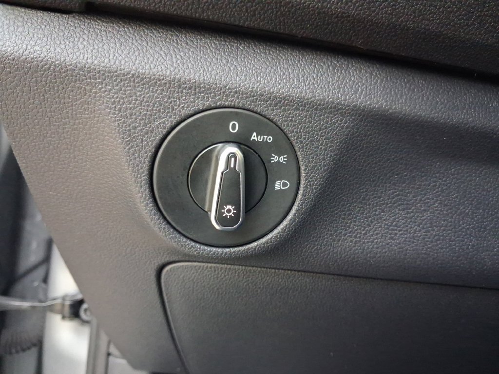 Certified 2024 Volkswagen Jetta S FWD image 23