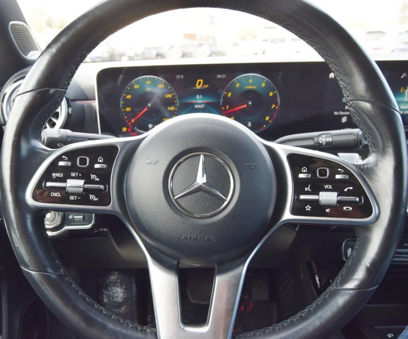 Used 2020 Mercedes-Benz CLA 250 4MATIC image 19