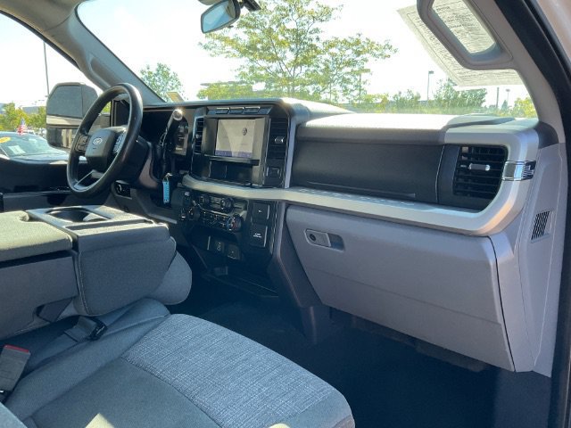 Used 2024 Ford F250 XLT w/ FX4 Off-Road Package AWD/4WD image 11