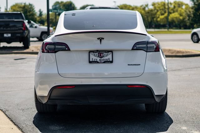 Used 2022 Tesla Model Y Performance AWD/4WD image 4