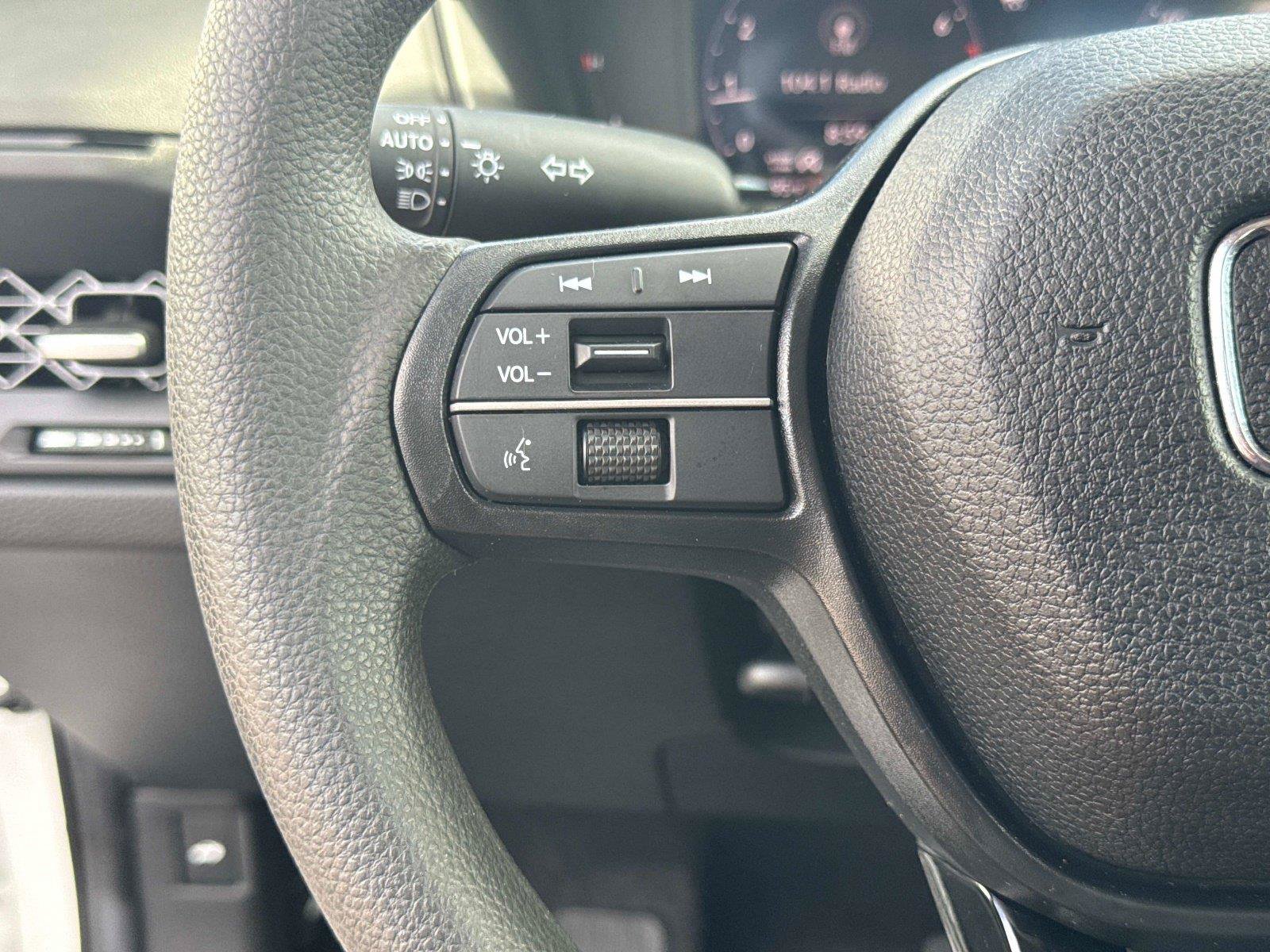 Certified 2024 Honda Accord EX image 29