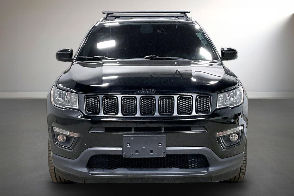 Used 2020 Jeep Compass Latitude image 2