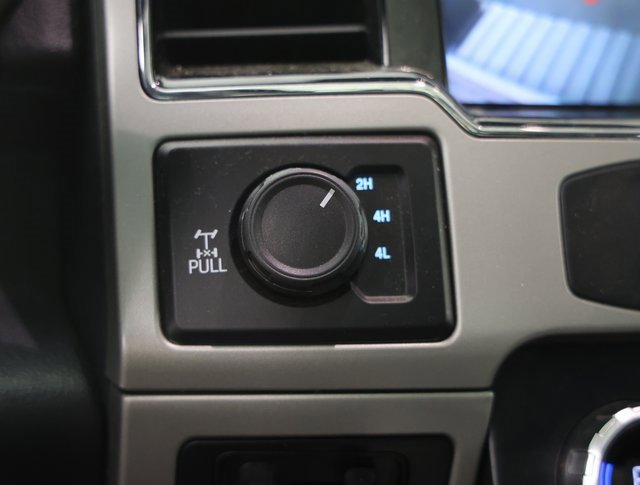 Used 2022 Ford F250 Lariat w/ Tremor Off-Road Package image 11