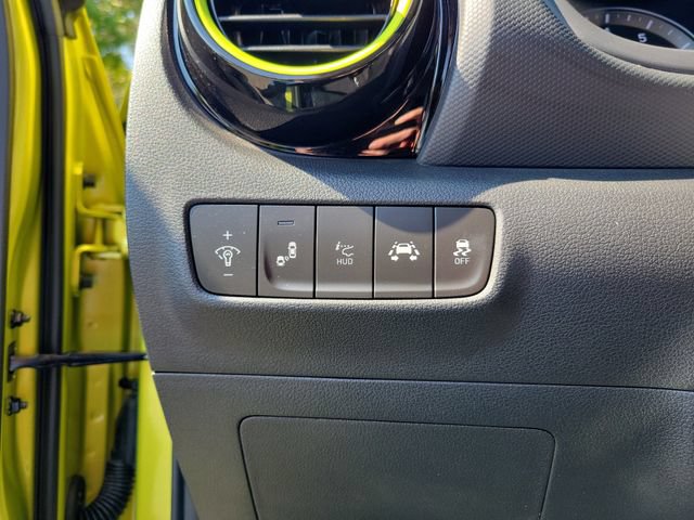 Used 2020 Hyundai Kona Ultimate AWD/4WD image 20