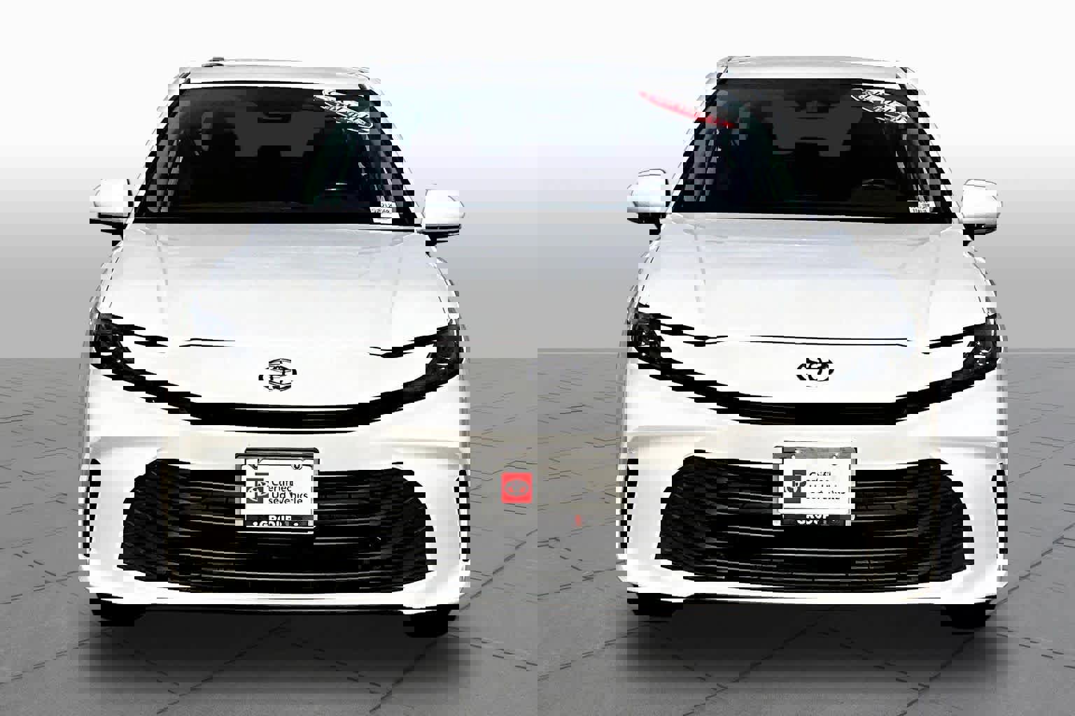 Certified 2025 Toyota Camry LE image 3