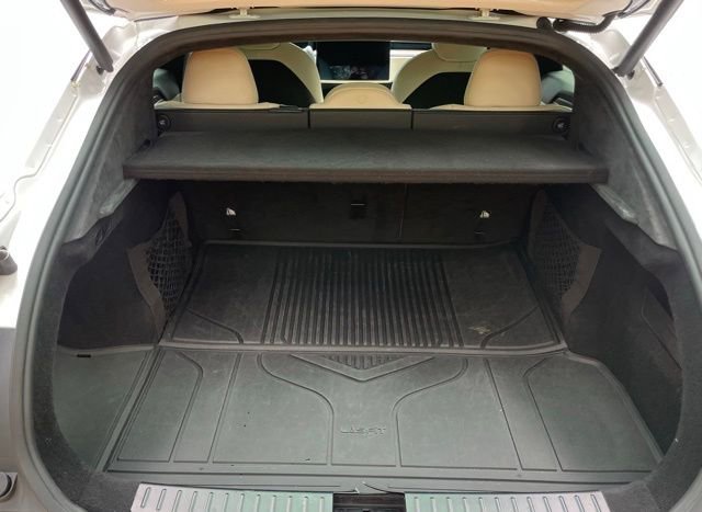 Used 2022 Tesla Model S AWD/4WD image 18