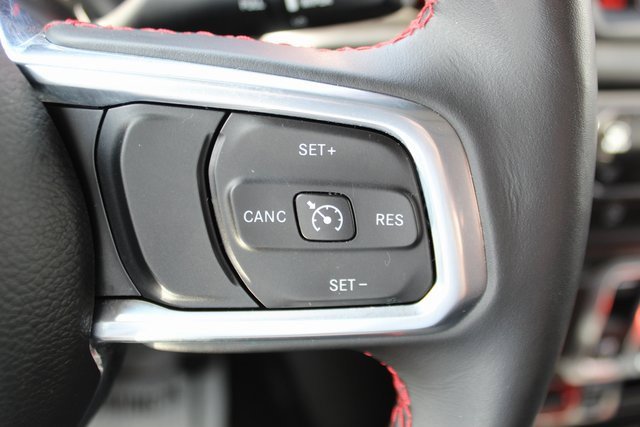 Used 2022 Jeep Wrangler Rubicon w/ Cold Weather Group image 13