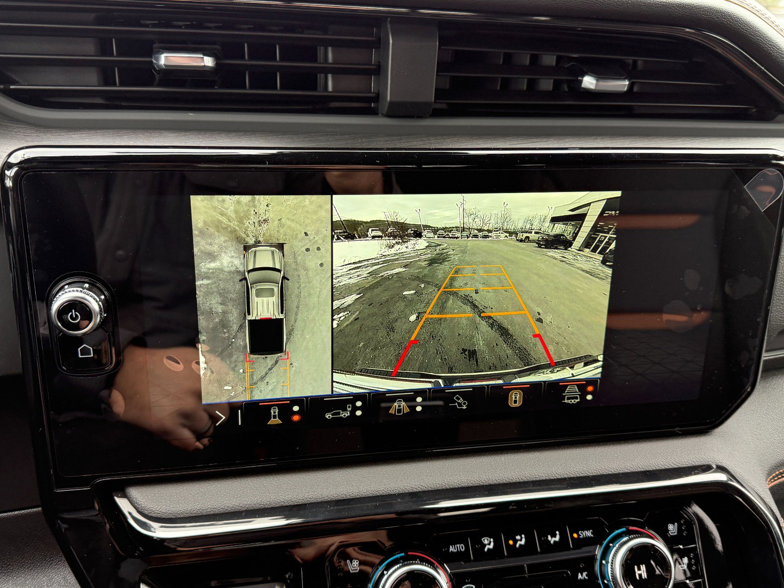 New 2026 GMC Sierra 1500 AT4 w/ AT4 Premium Package image 40