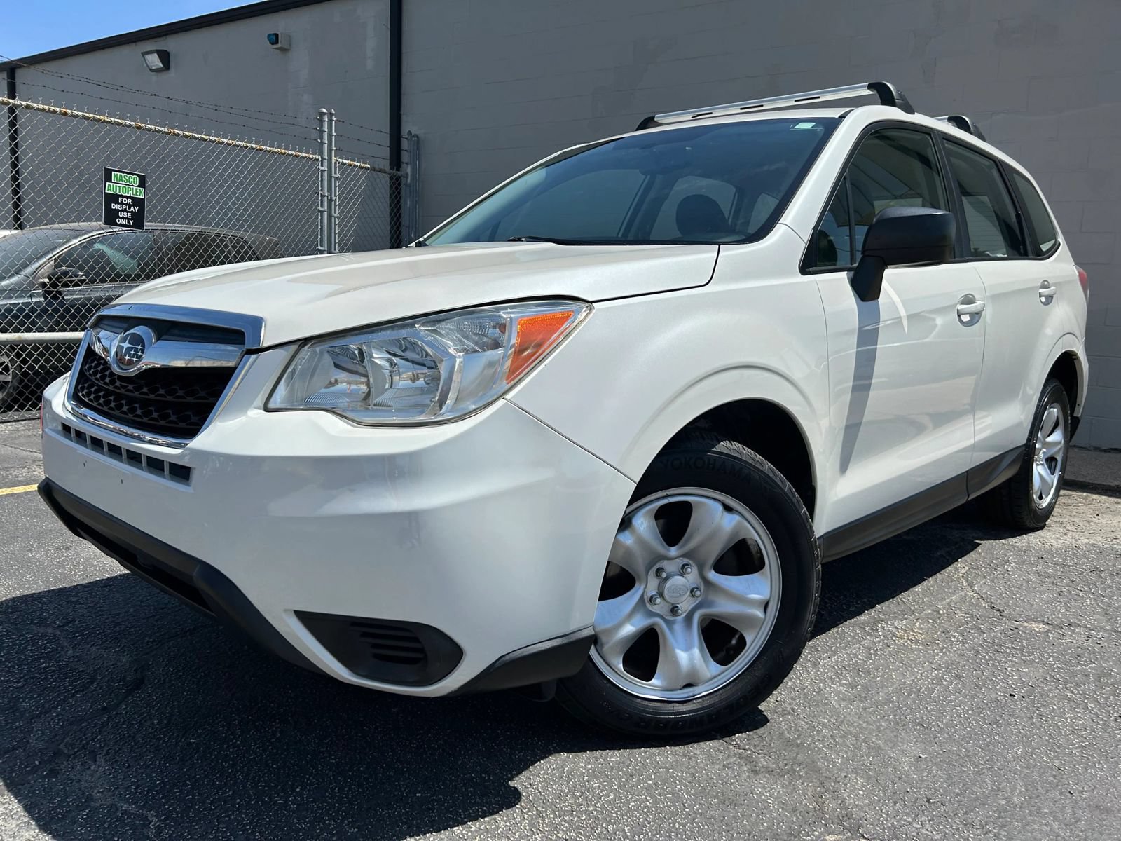Used 2014 Subaru Forester 2.5i w/ Popular Package #1 AWD/4WD image 2