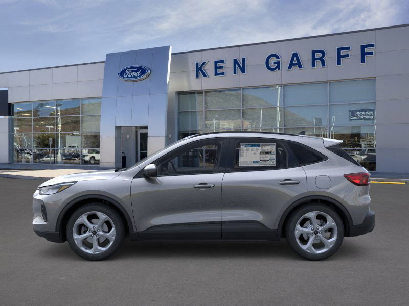 New 2026 Ford Escape ST-Line Select w/ Equipment Group 401A AWD/4WD image 3