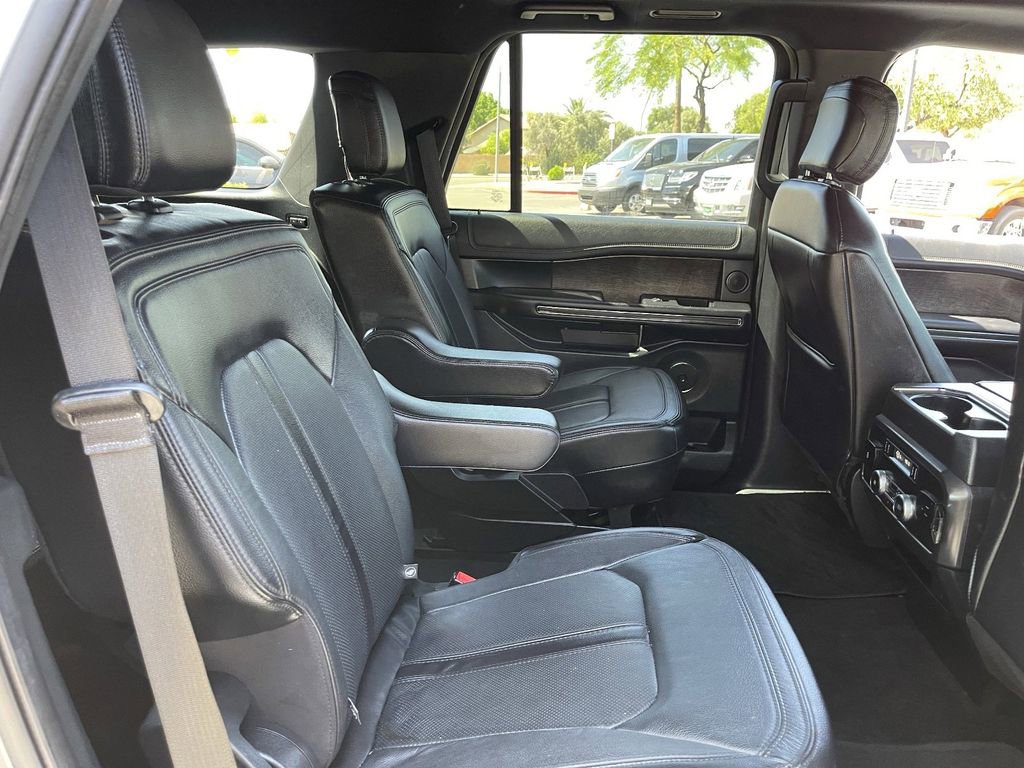 Used 2020 Ford Expedition Limited image 14