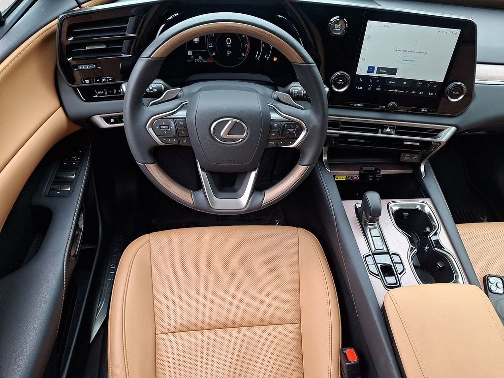 Used 2023 Lexus RX 350 Premium w/ Accessory Package AWD/4WD image 12