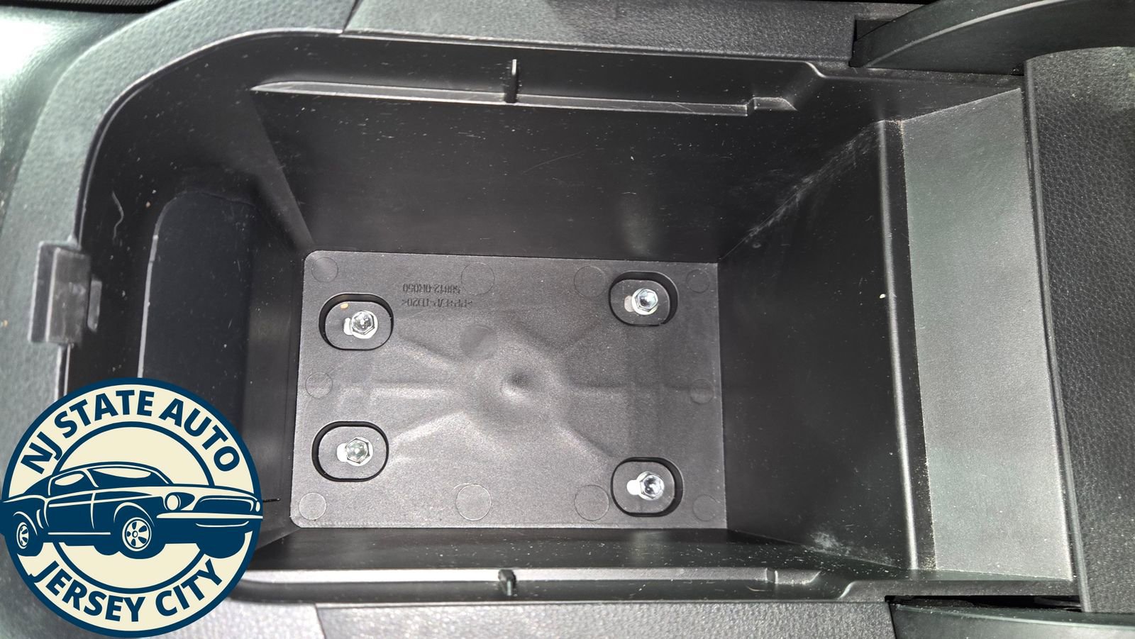 Used 2020 Toyota RAV4 LE w/ All Weather Liner Package image 19