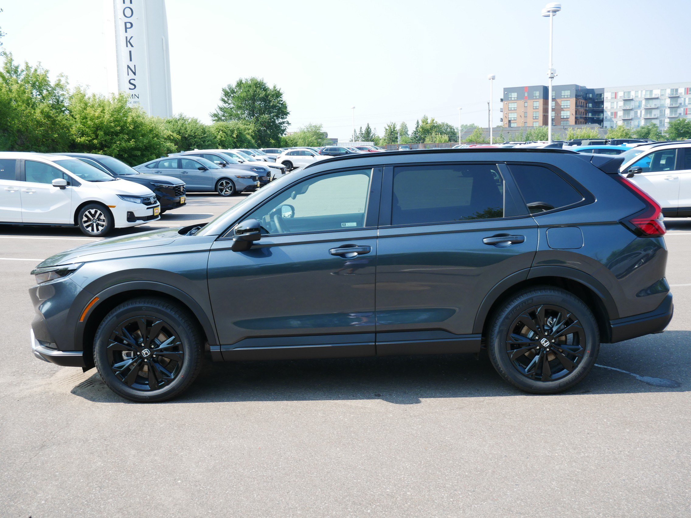 Used 2026 Honda CR-V Sport Touring image 4