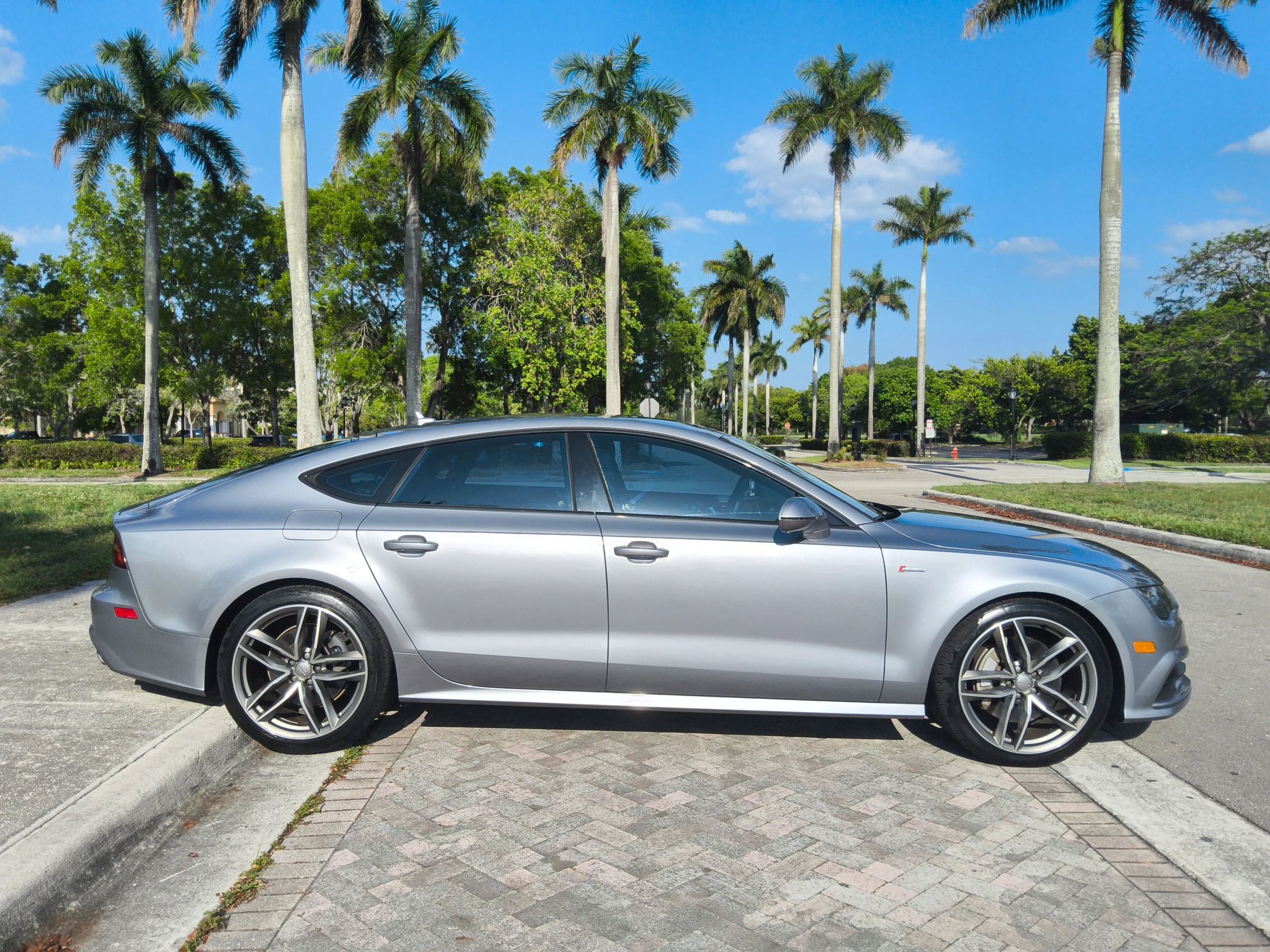 Used 2016 Audi A7 3.0T Prestige w/ Comfort Seating Package AWD/4WD image 19
