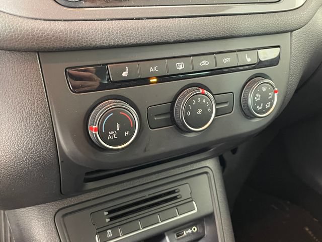Used 2017 Volkswagen Tiguan Wolfsburg Edition AWD/4WD image 8