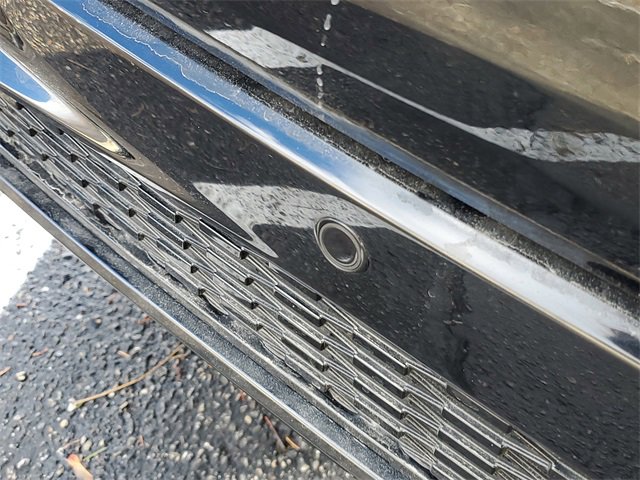 Used 2025 Toyota Sienna XSE image 6