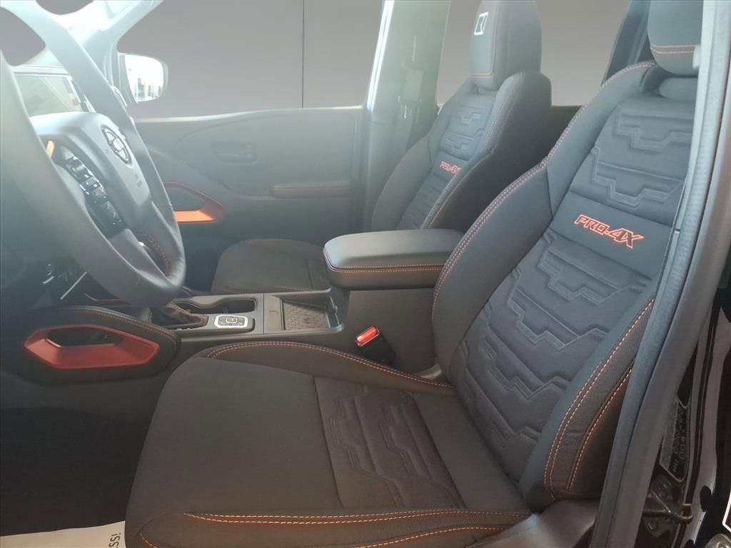 New 2026 Nissan Frontier PRO-4X w/ Pro-4x Convenience Package image 11