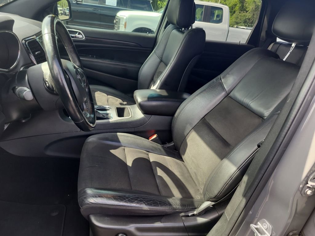 Used 2020 Jeep Grand Cherokee Altitude RWD image 17
