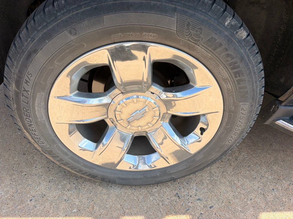 Used 2020 Chevrolet Tahoe Premier AWD/4WD image 7