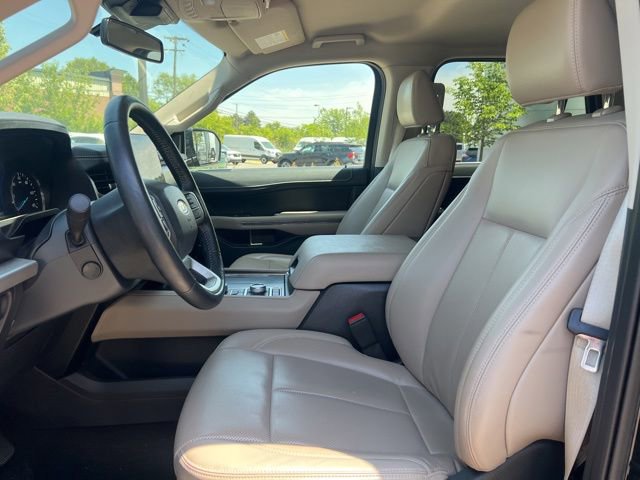 Used 2022 Ford Expedition XLT AWD/4WD image 22