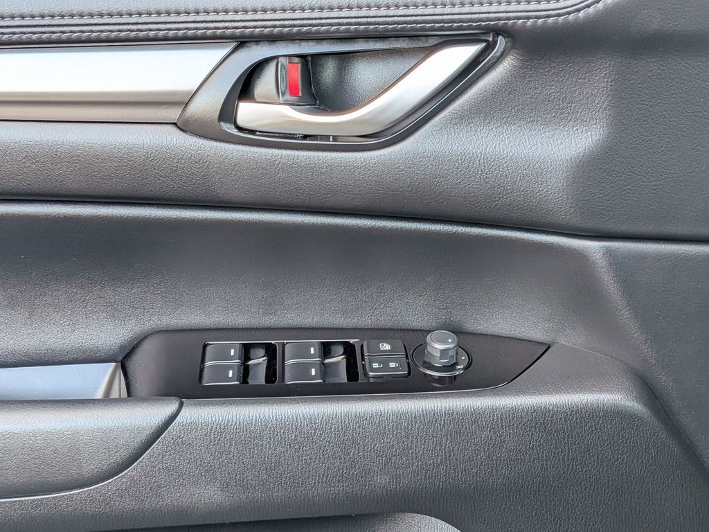 Used 2025 MAZDA CX-5 AWD 2.5 S w/ Preferred Package image 13