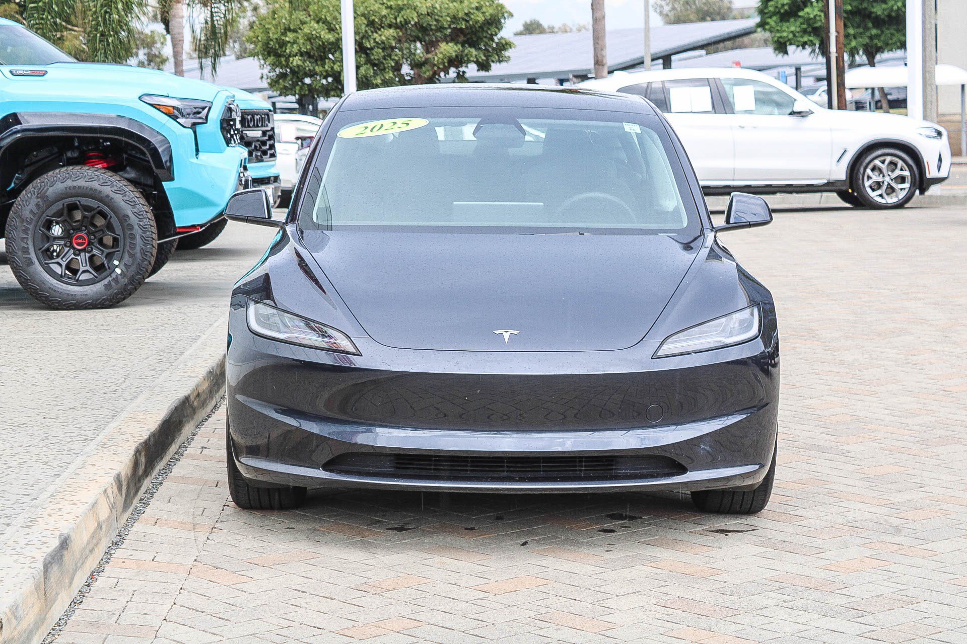 Used 2025 Tesla Model 3 Long Range RWD image 2