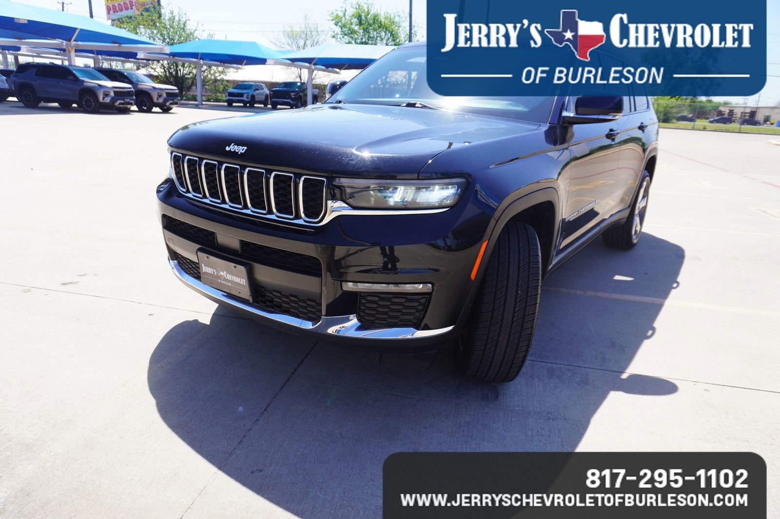 Used 2021 Jeep Grand Cherokee L Limited AWD/4WD image 2