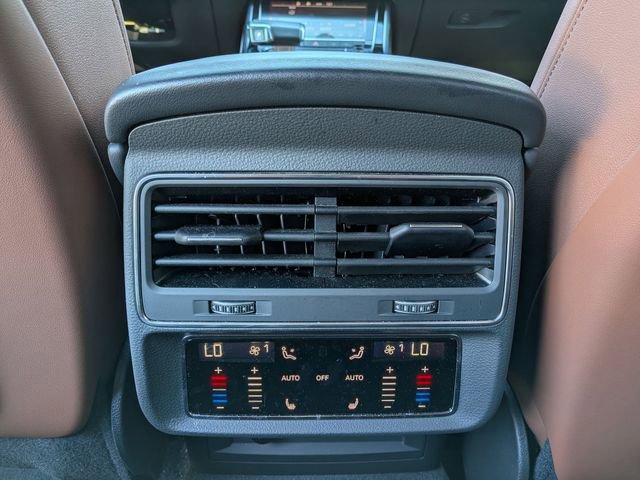 Used 2025 Audi Q8 Premium Plus image 14