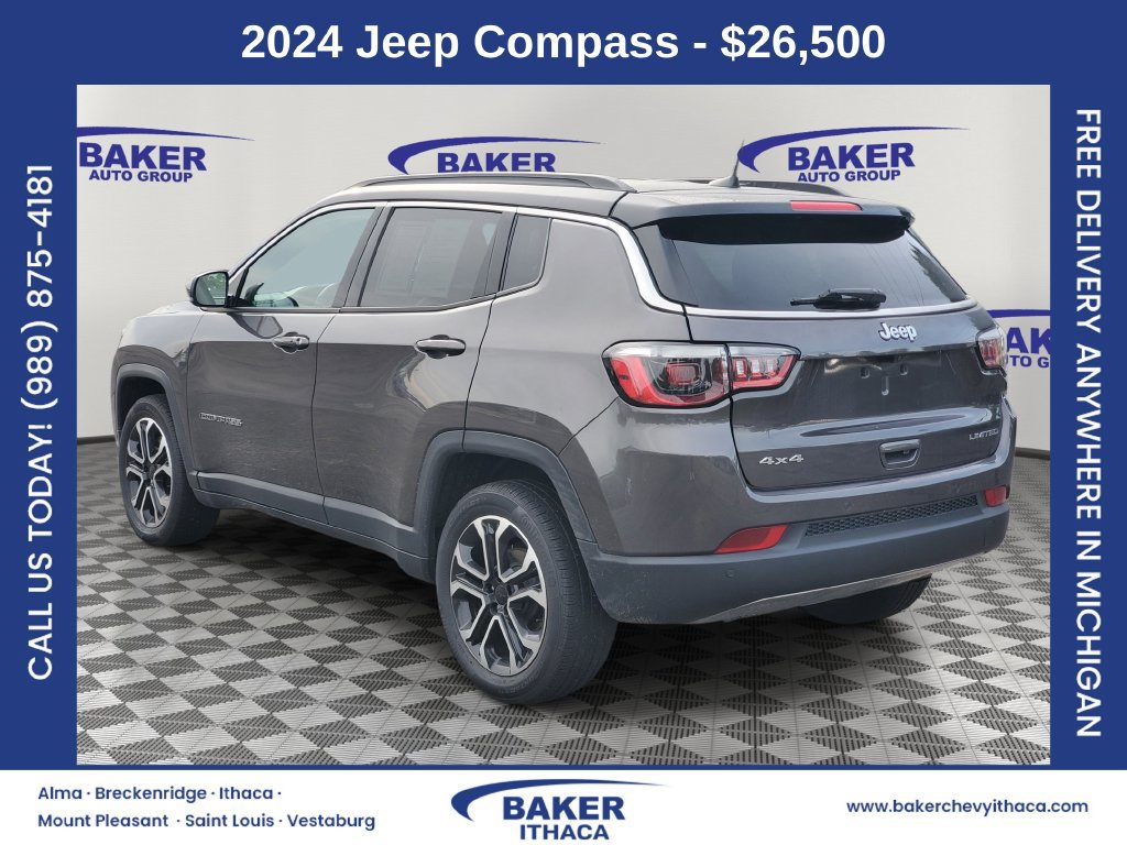Used 2024 Jeep Compass Limited AWD/4WD image 3
