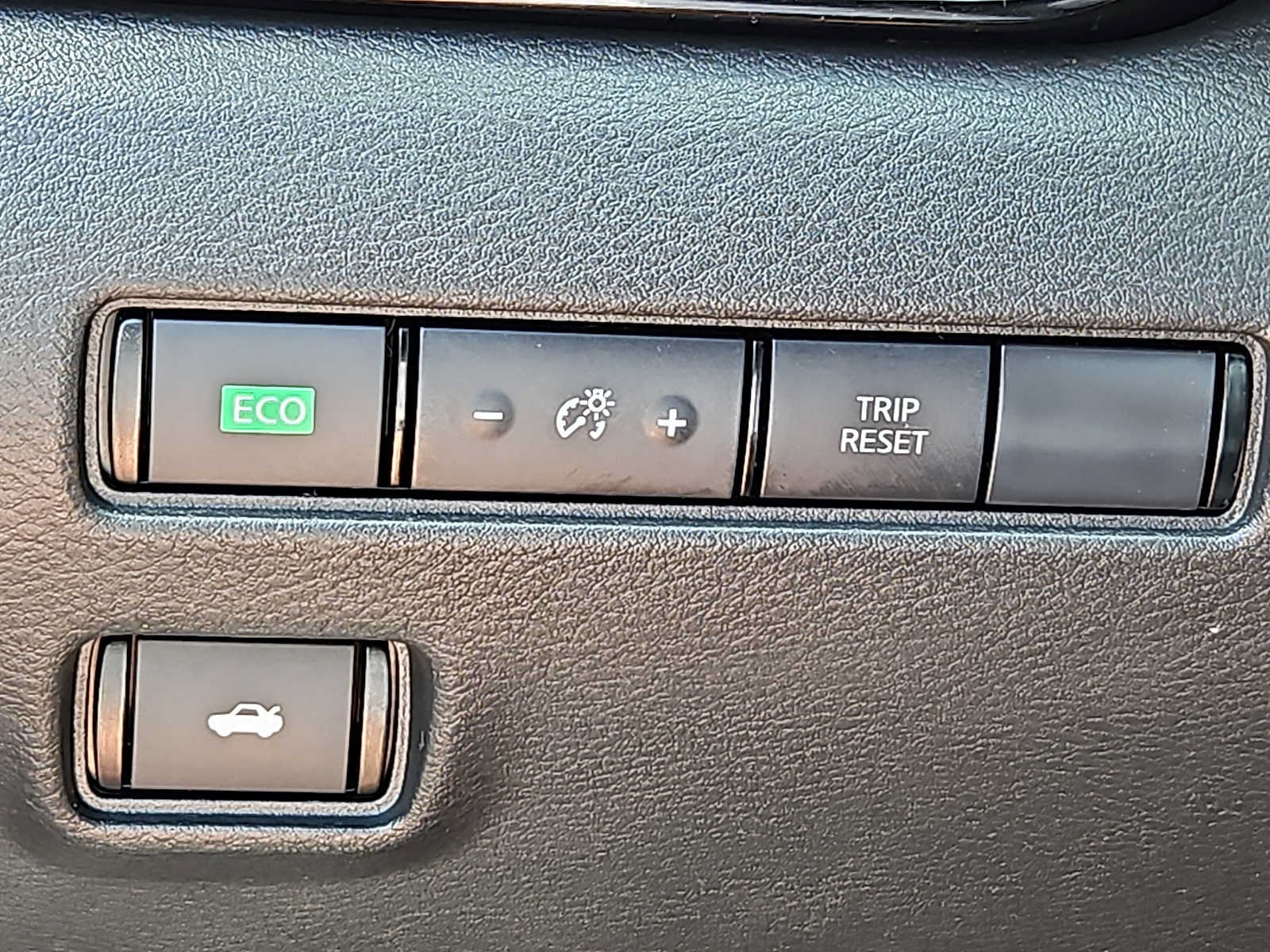 Used 2021 Nissan Sentra SV FWD image 23