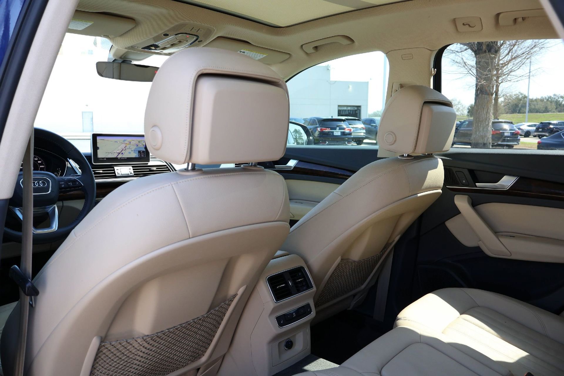 Used 2018 Audi Q5 2.0T Premium Plus w/ Premium Plus Package image 12