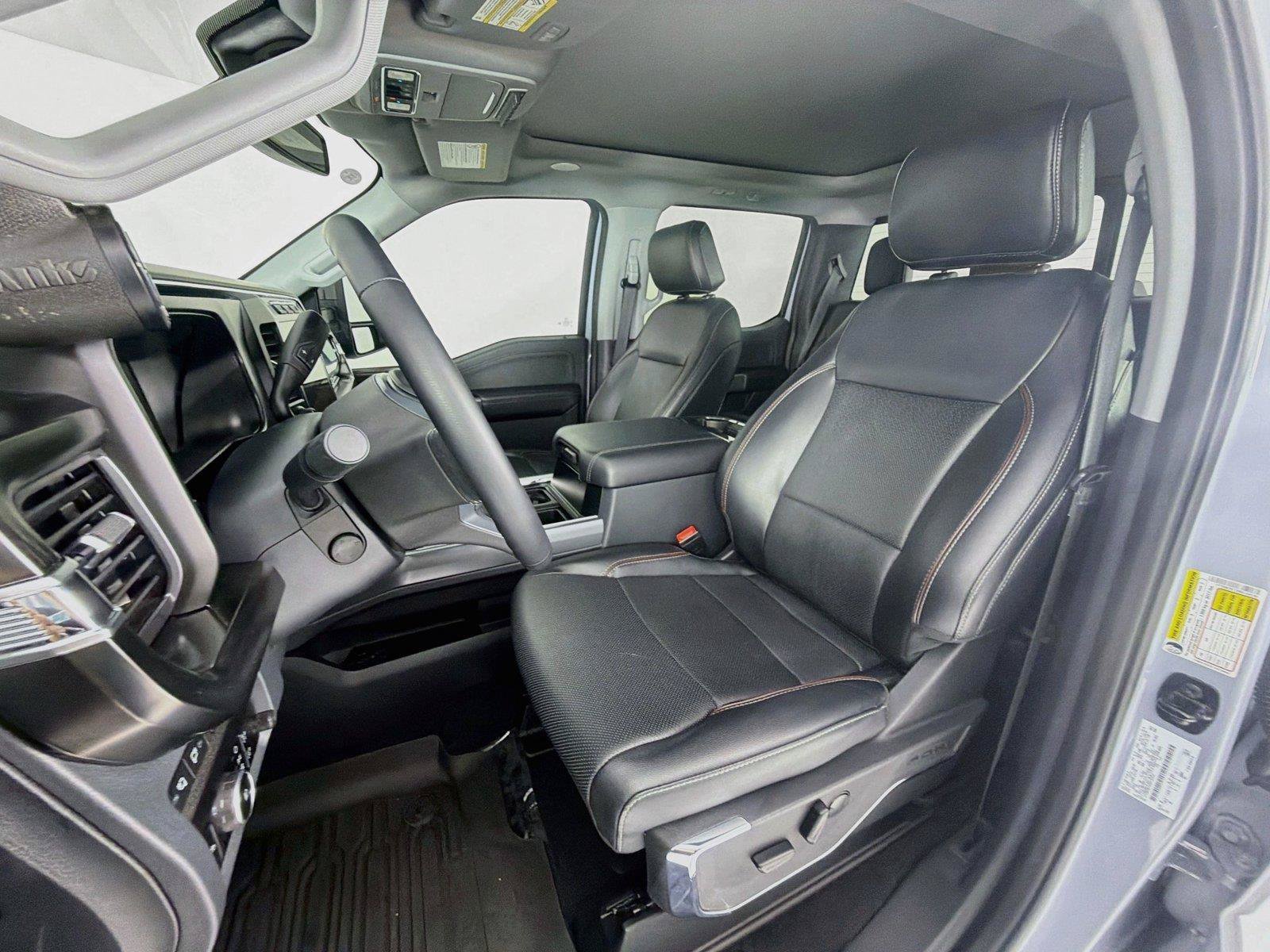 Used 2024 Ford F250 Lariat w/ Lariat Ultimate Package AWD/4WD image 5