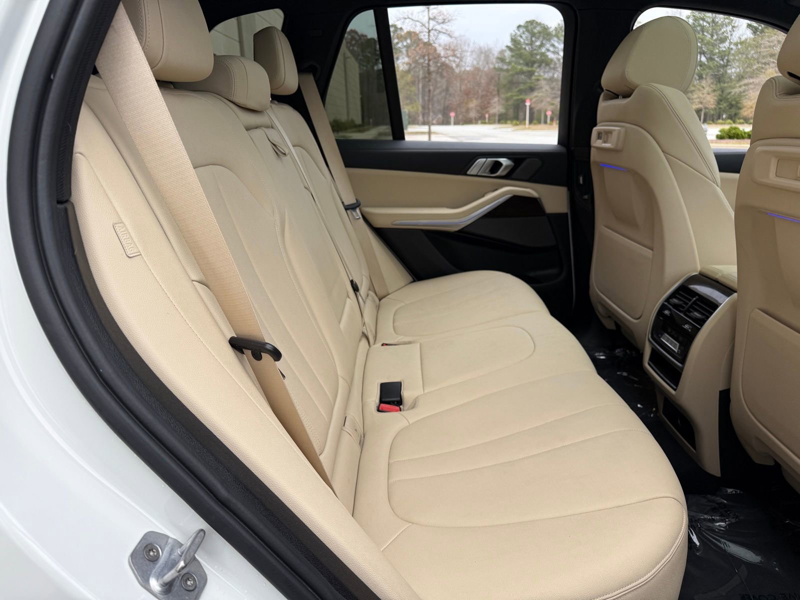 Used 2020 BMW X5 xDrive40i w/ Convenience Package AWD/4WD image 39