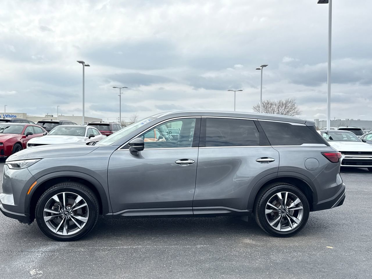 Used 2023 INFINITI QX60 Luxe AWD/4WD image 6