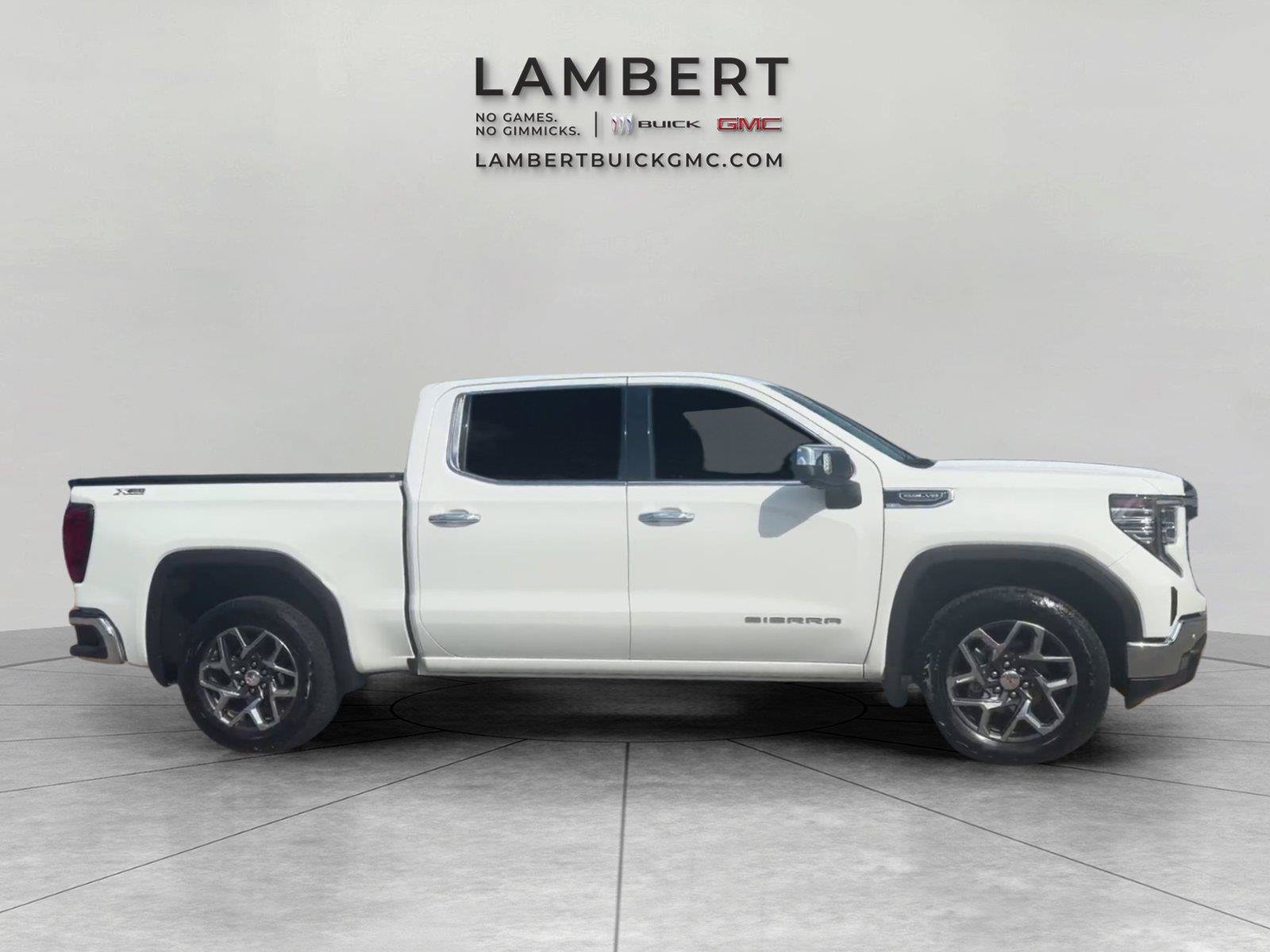 Used 2024 GMC Sierra 1500 SLT w/ SLT Premium Plus Package AWD/4WD image 7