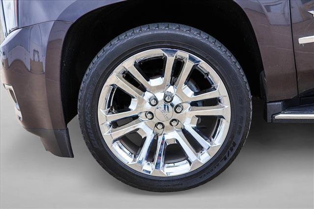 Used 2018 GMC Yukon SLT w/ Premium Edition AWD/4WD image 9