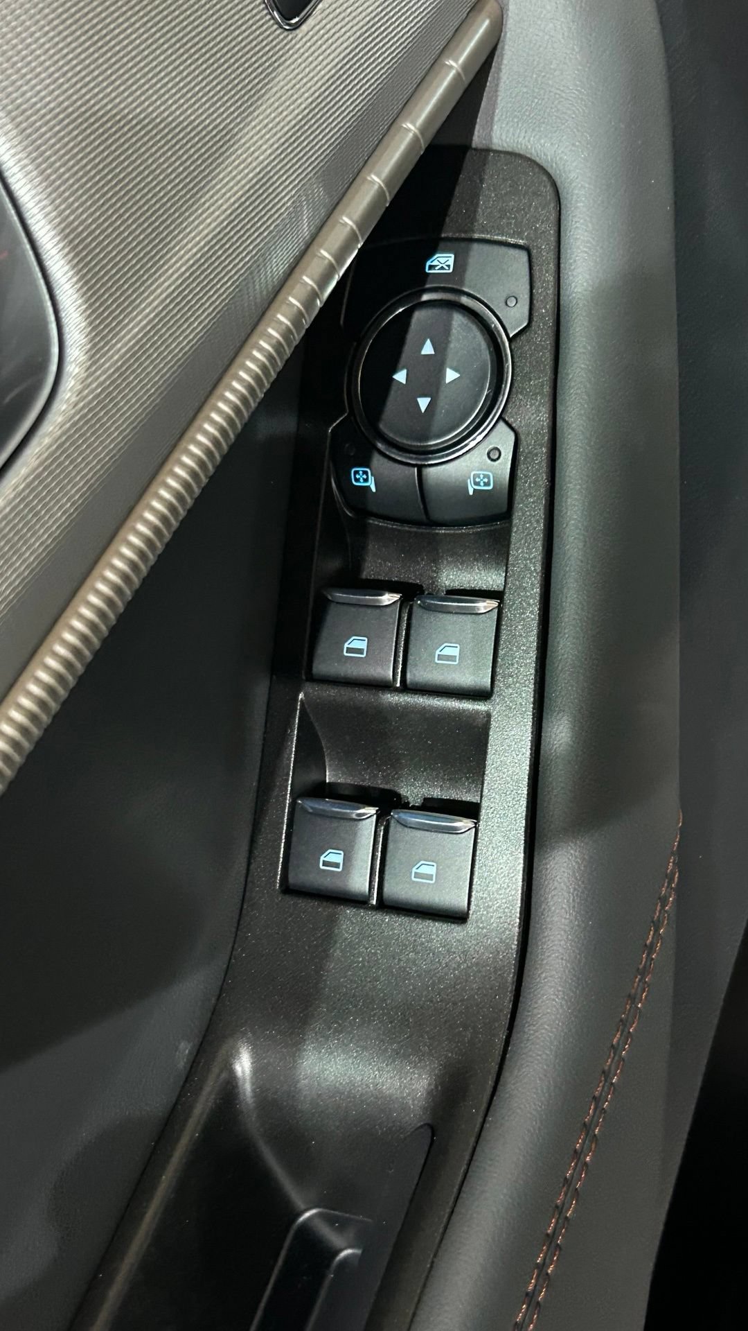 New 2026 Ford Explorer Active w/ Active Comfort Package AWD/4WD image 45