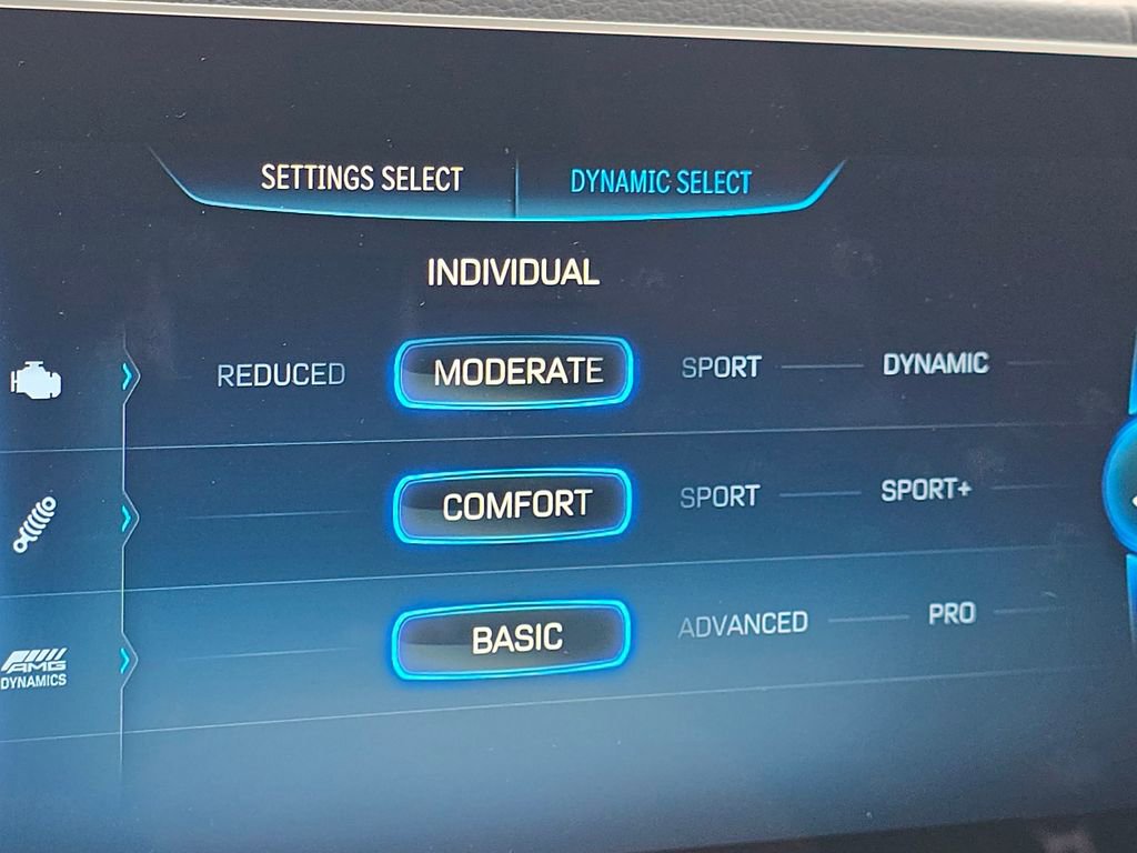 Certified 2025 Mercedes-Benz GLE 53 AMG 4MATIC Coupe image 33