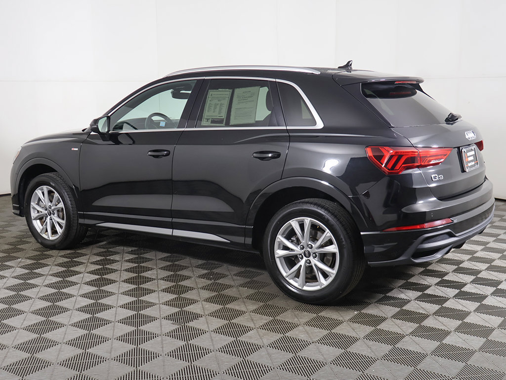 Used 2023 Audi Q3 2.0T Premium AWD/4WD image 13