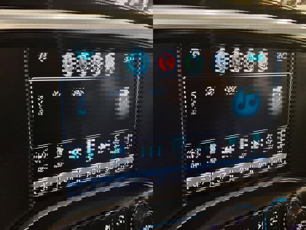 Used 2018 GMC Sierra 1500 SLT w/ SLT Premium Package image 20