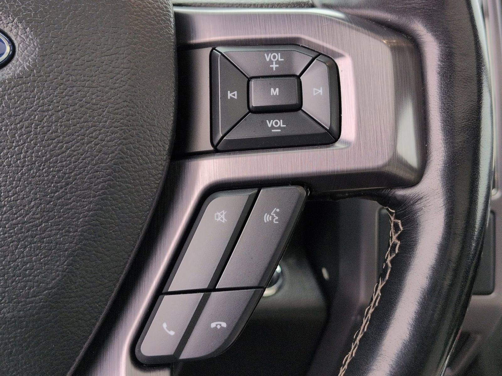 Used 2019 Ford Expedition Platinum image 30