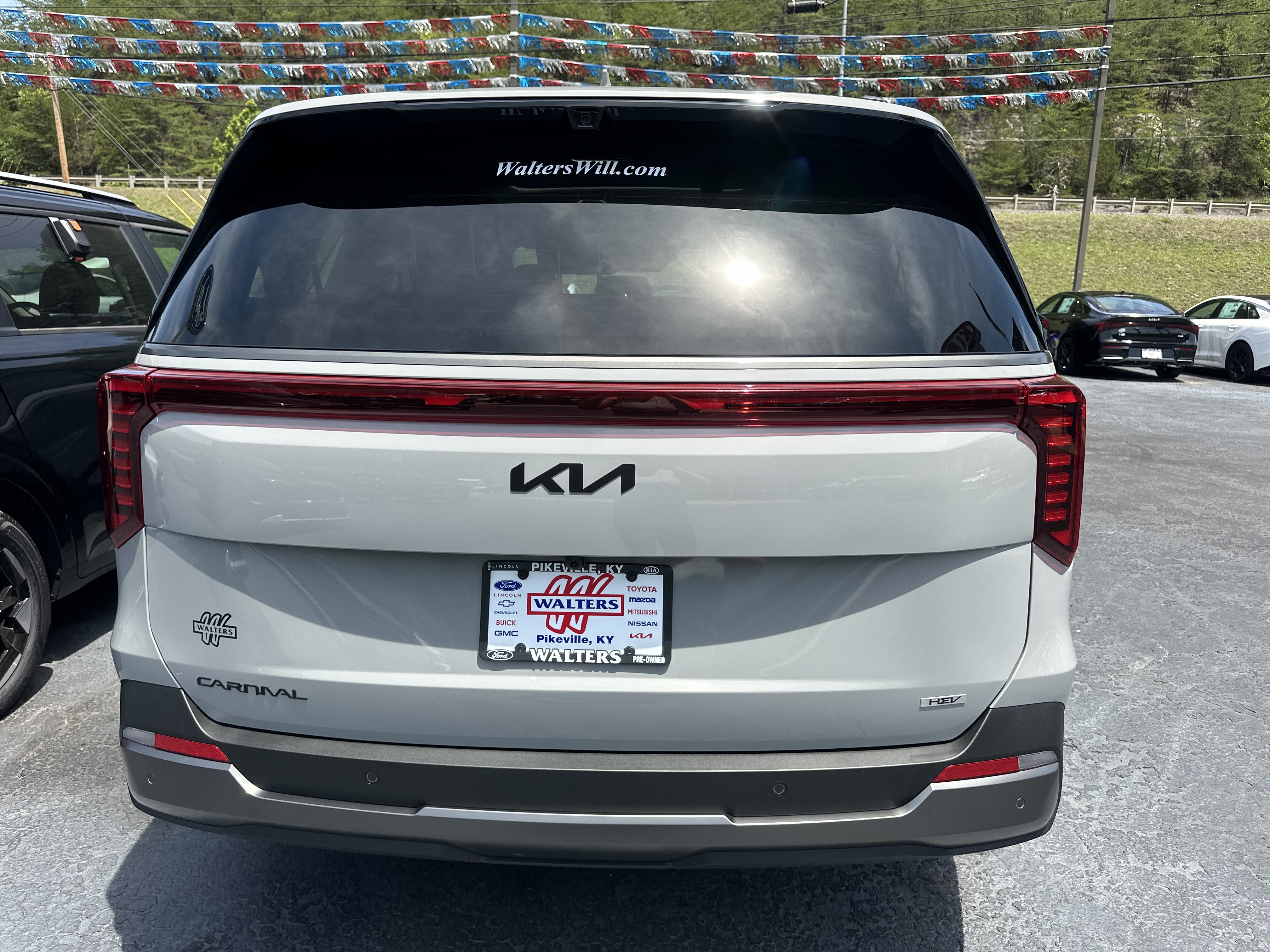 New 2026 Kia Carnival SX Prestige FWD image 3