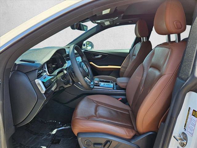 Used 2023 Audi Q8 Premium w/ Convenience Package AWD/4WD image 18