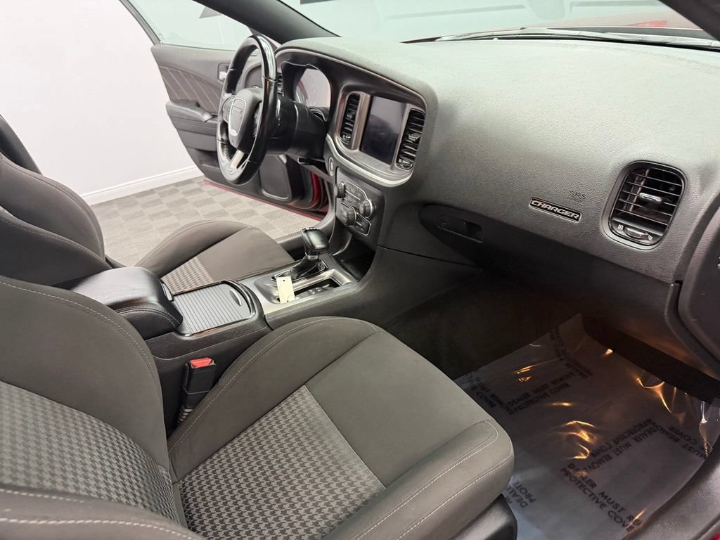 Used 2022 Dodge Charger R/T w/ Blacktop Package RWD image 52