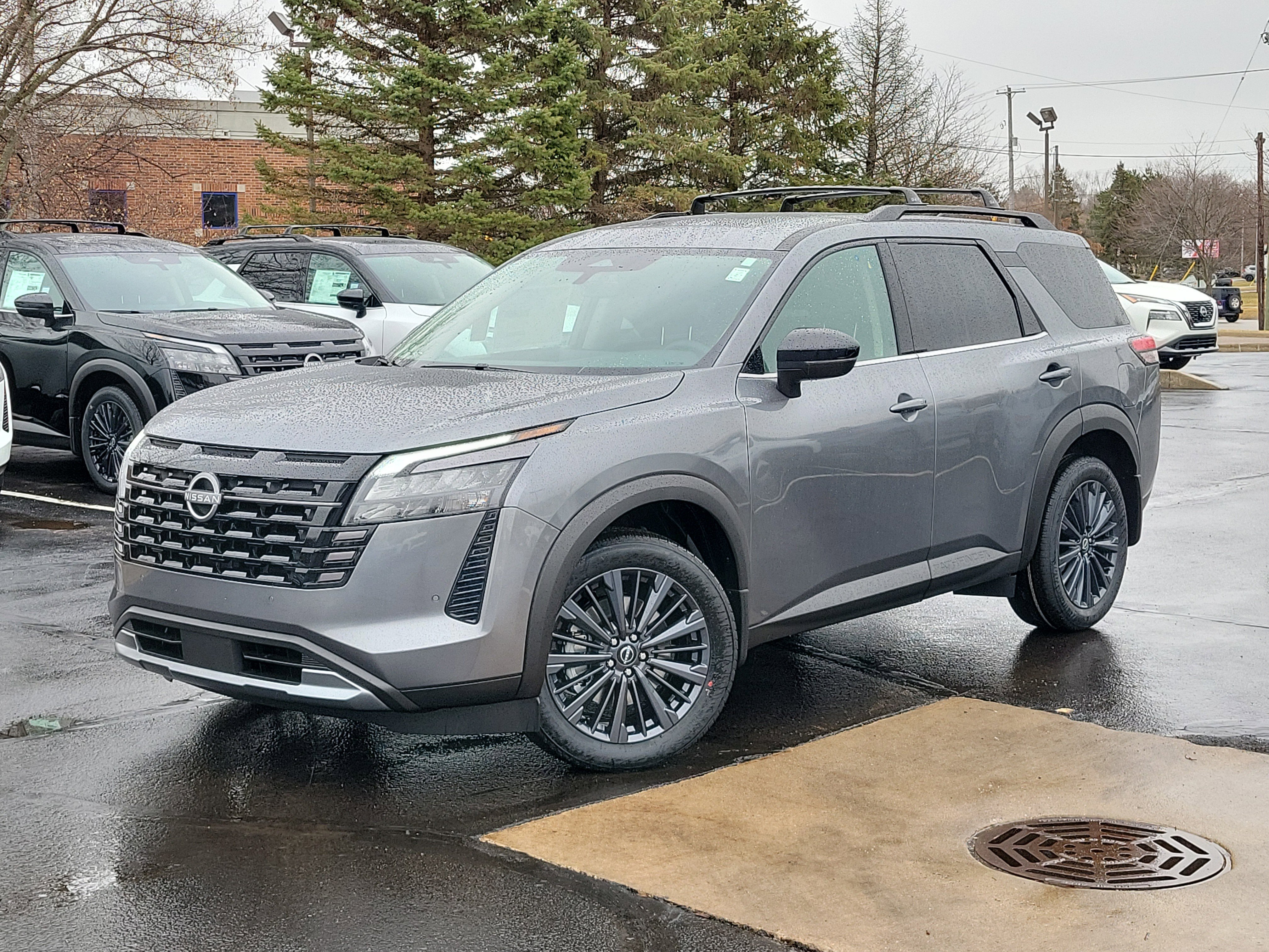 New 2026 Nissan Pathfinder SL w/ SL Premium Package image 1